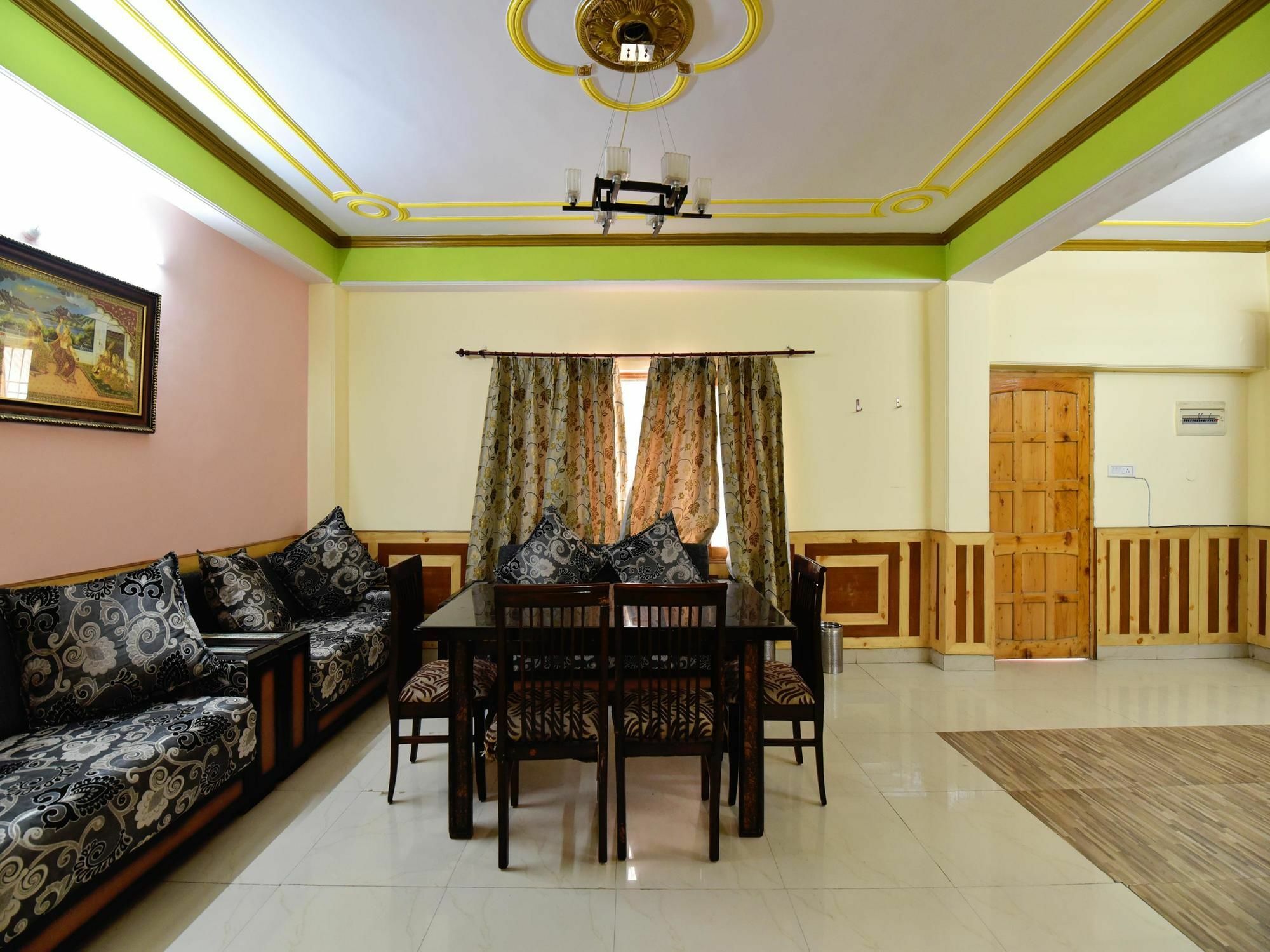 Oyo 4681 Snow Flake Cottage Shimla Esterno foto